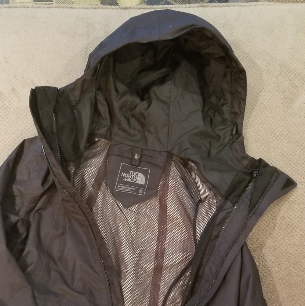 EUC. The North Face DRYVENT sz. XS